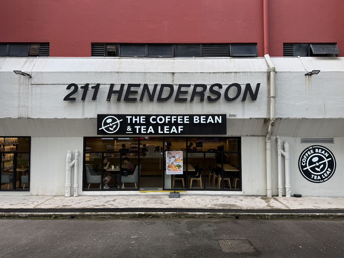 The Coffee Bean & Tea Leaf - 211 Café