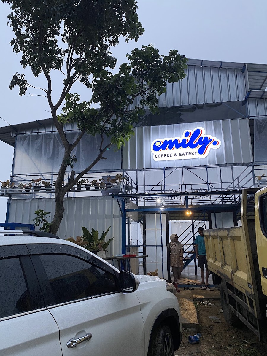 emily COFFEE & EATERY