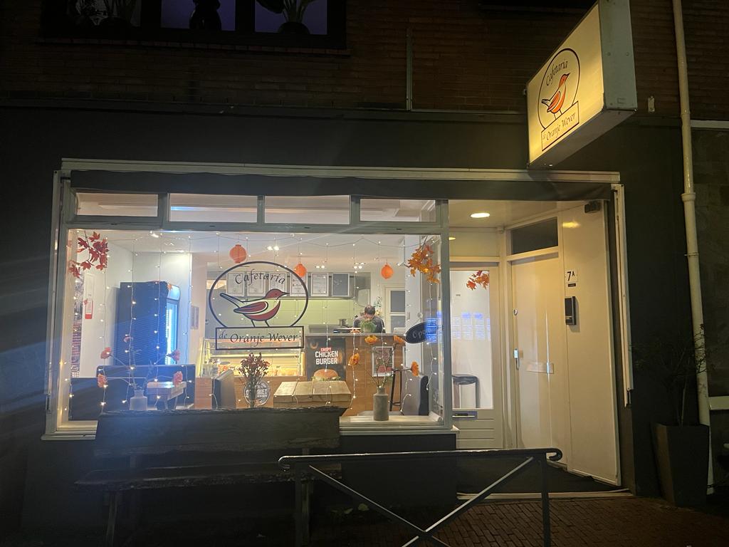 Cafetaria de oranje wever