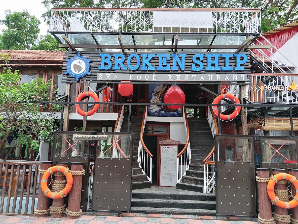 Broken Ship Sea Food Restaurant