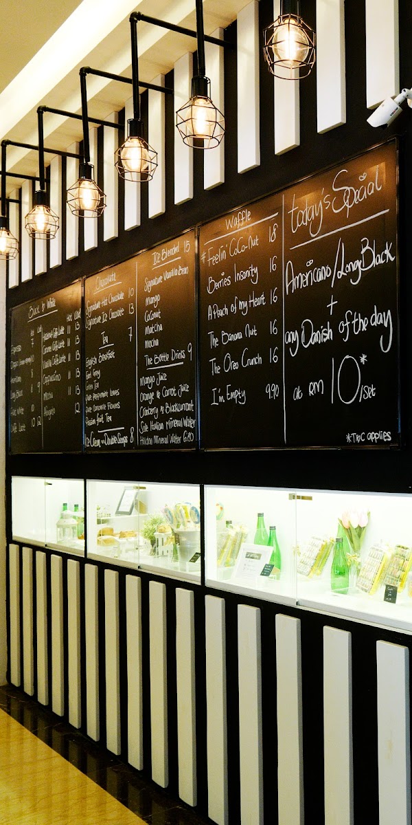 Fat Cat Cafe Pearl Shopping Gallery - 8