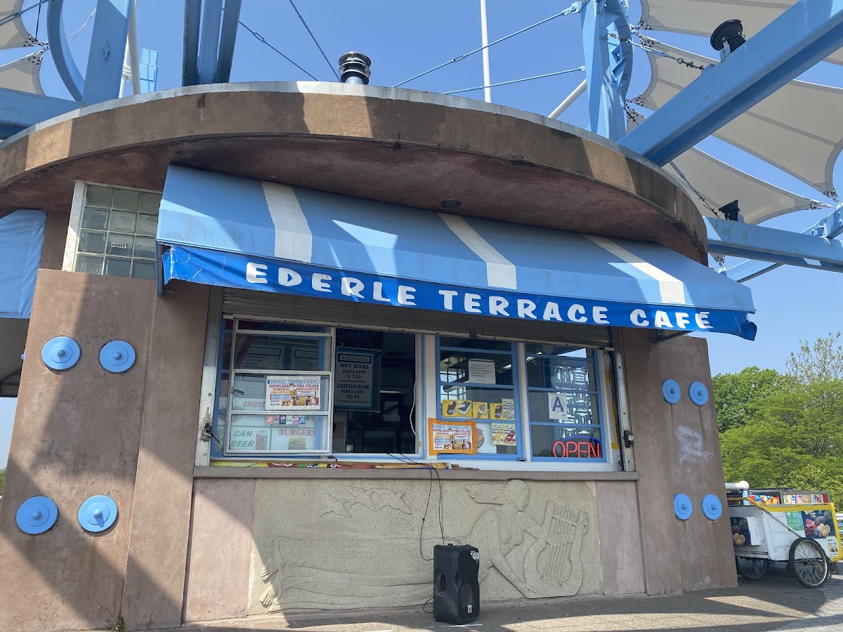 Ederle Terrace Cafe
