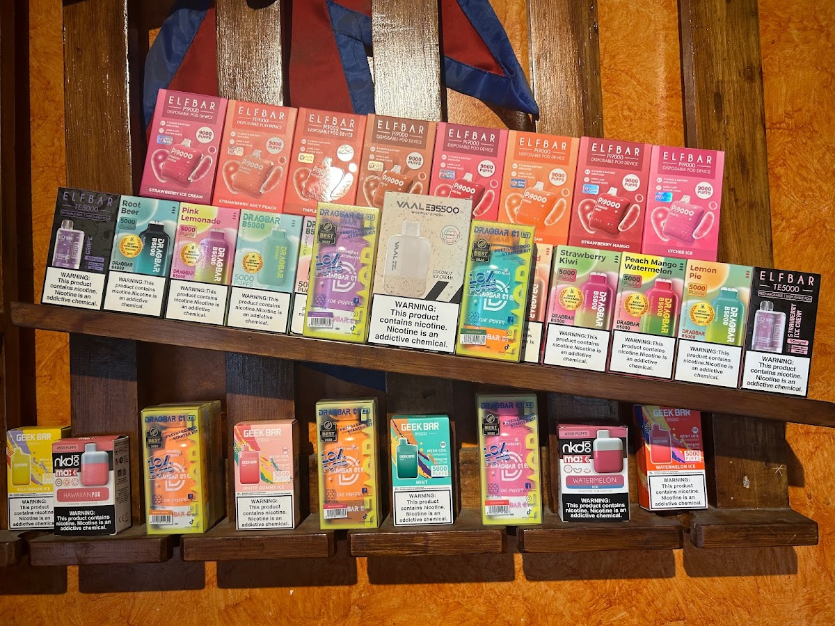 Bade’s Cafe & Restro. (बाडेस् क्याफे एण्ड रेष्ट्रो) - 8