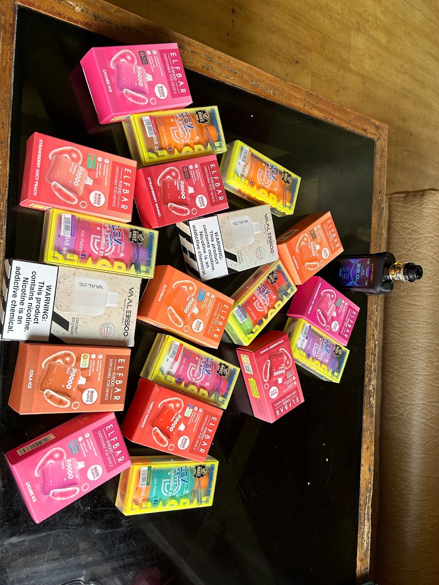 Bade’s Cafe & Restro. (बाडेस् क्याफे एण्ड रेष्ट्रो) - 9