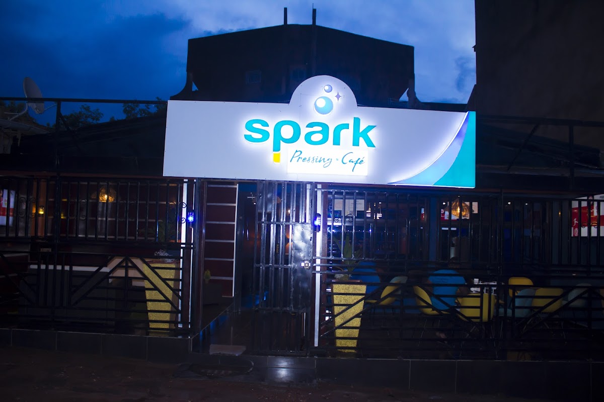 Spark Pressing-Café