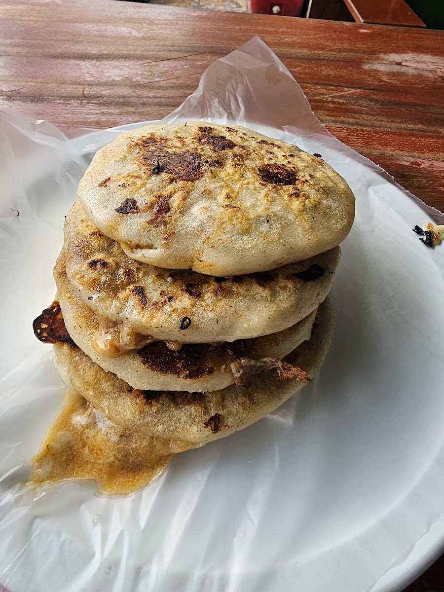 Pupusería A Dios sea la Gloria