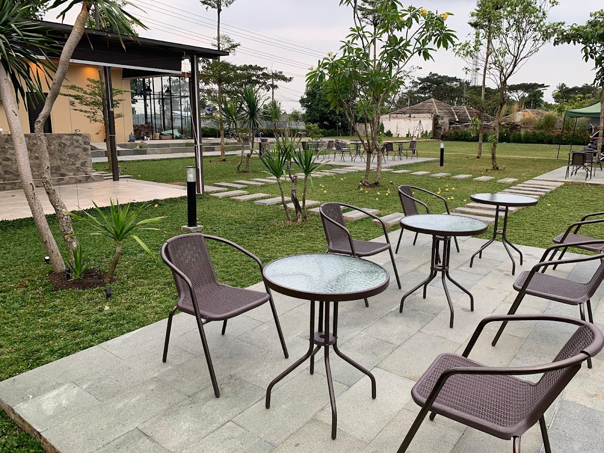 Racine Coffee and Tea