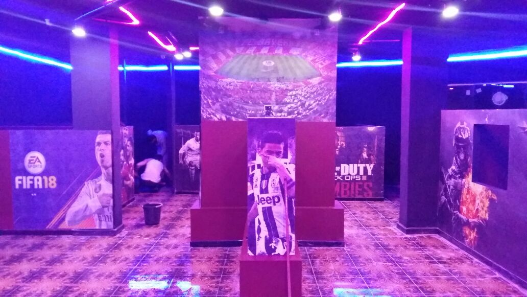 Turgut playstation and cafe - 4