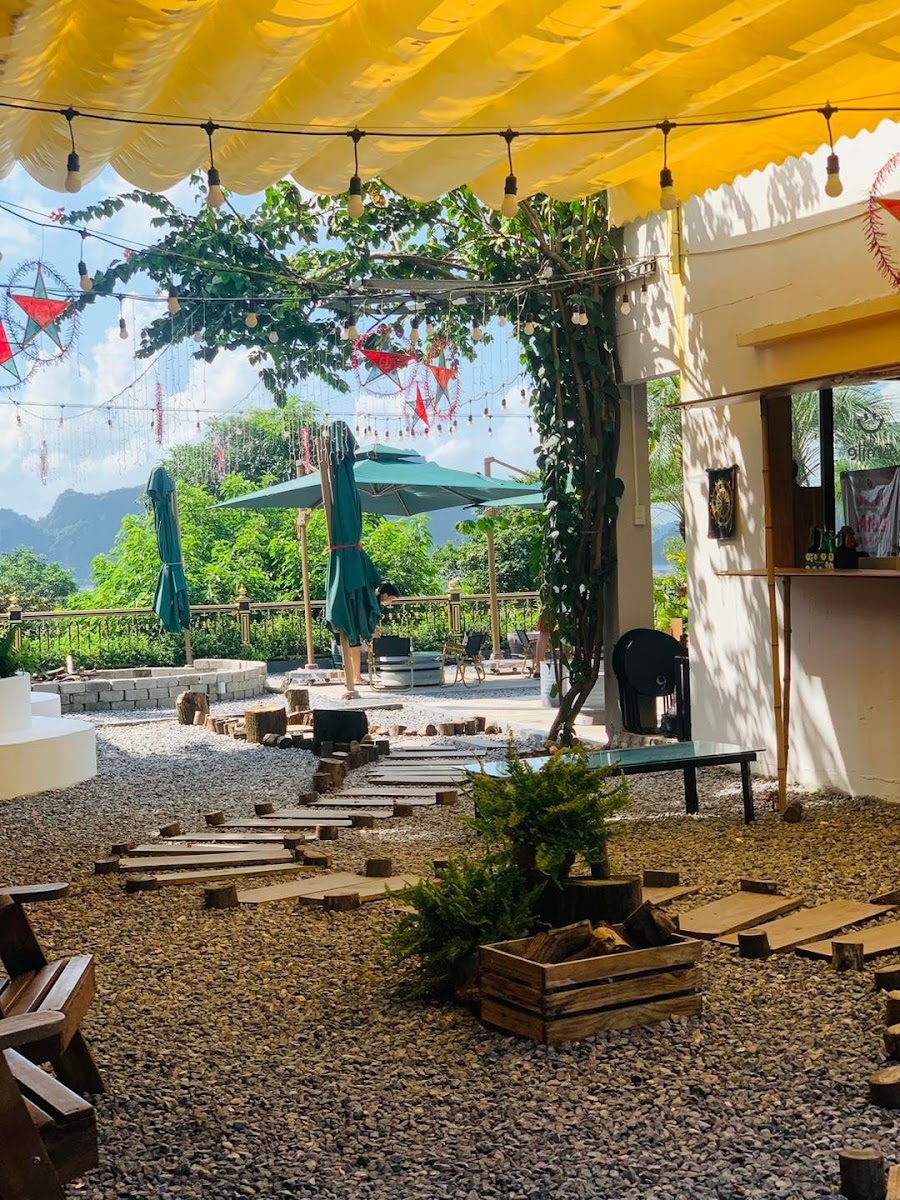 Gió đồi Coffee & Tea