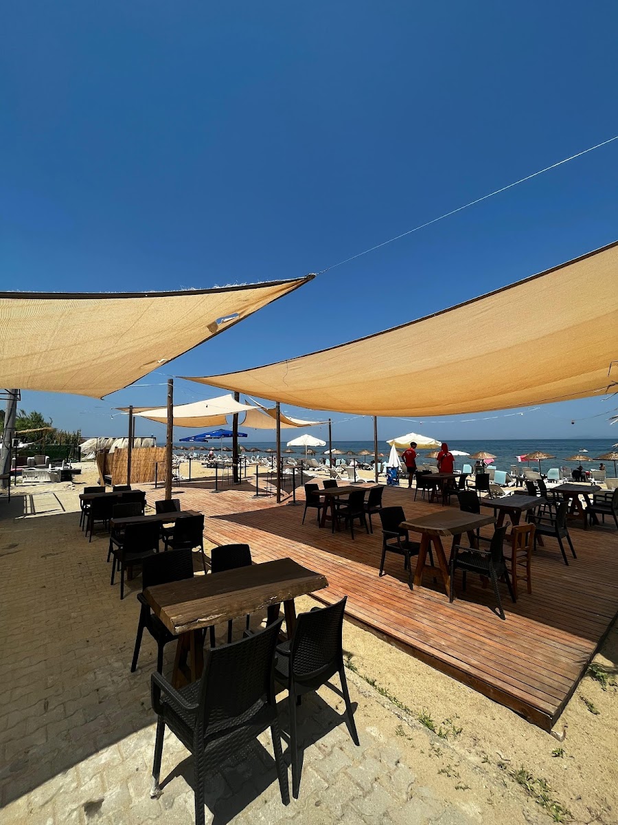 AKRABA BEACH & AİLE PLAJI