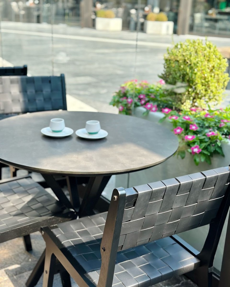 Tribeca Cafe & Bistro