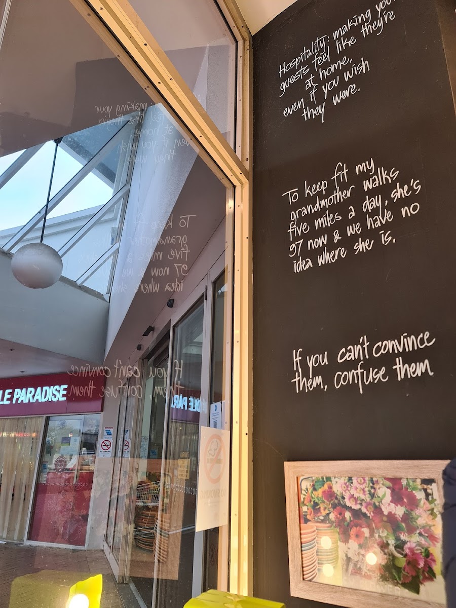 Central Bliss Cafe - 2