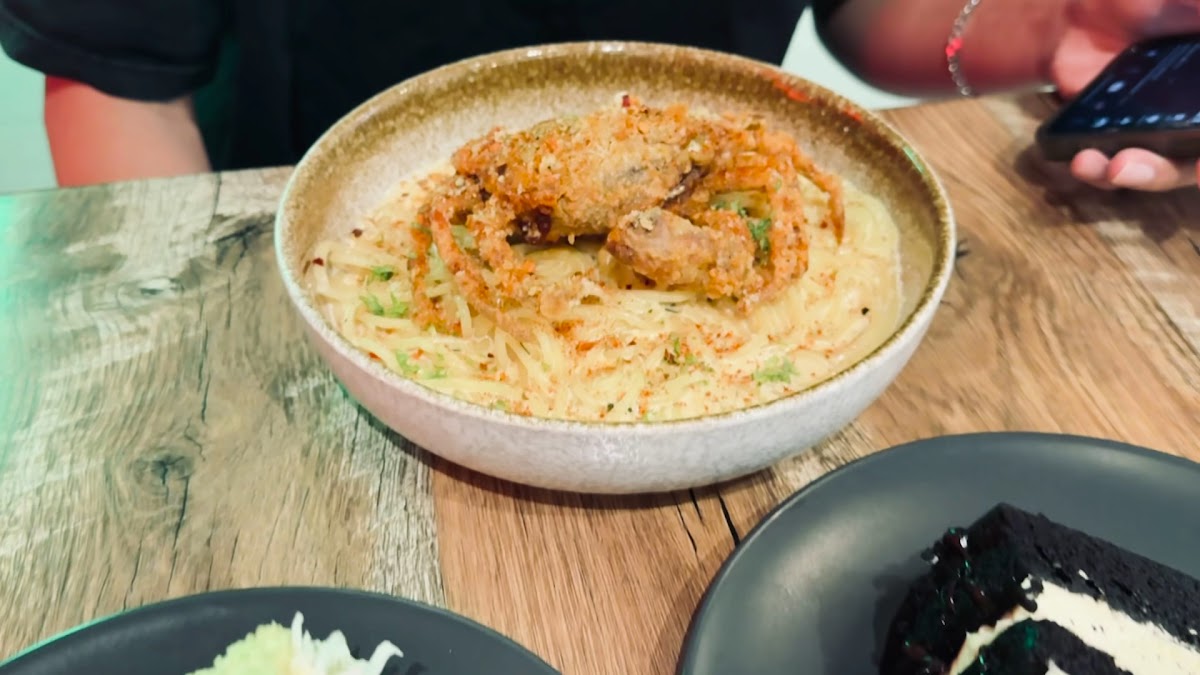 Oregano Cafe @ Tabuan Tranquility 3 - 2