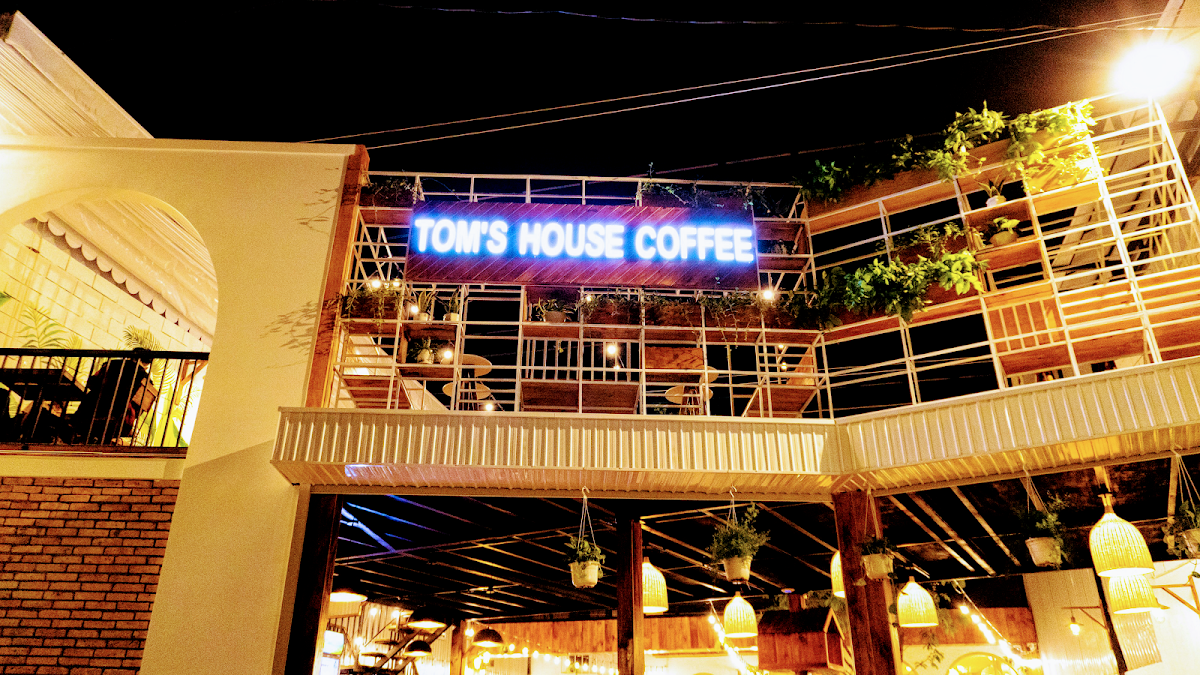 TOM'S HOUSE Coffee