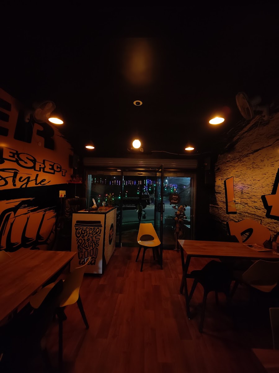 Rowdy momo cafe - Madanapalli