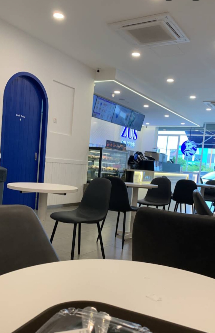 ZUS Coffee - Taman Tasik Indah, Kluang - 9