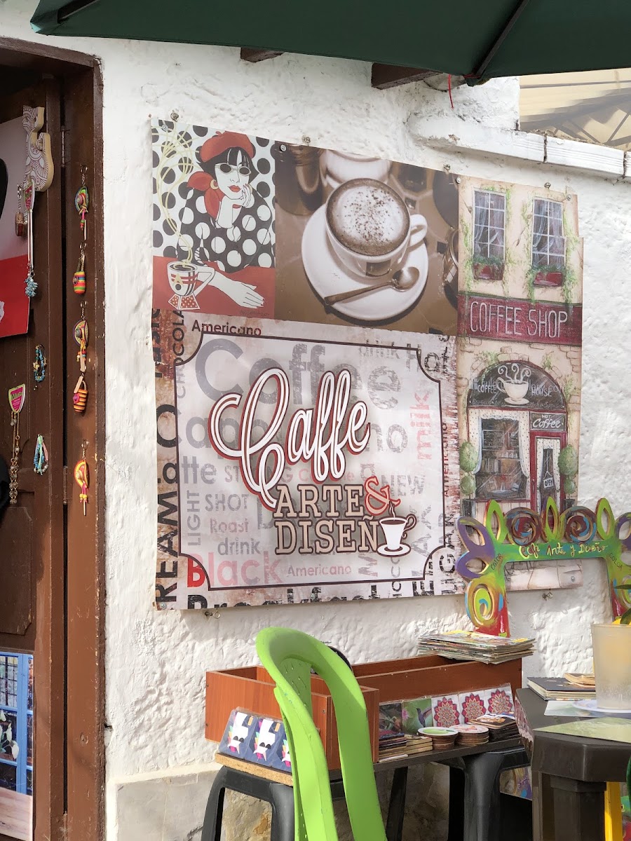 InuZual Café, Arte y Diseño en Guatavita