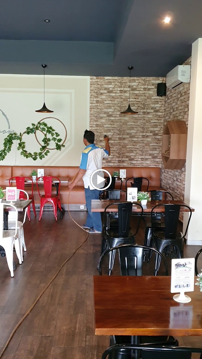 Upper Room Cafe & Resto - 2