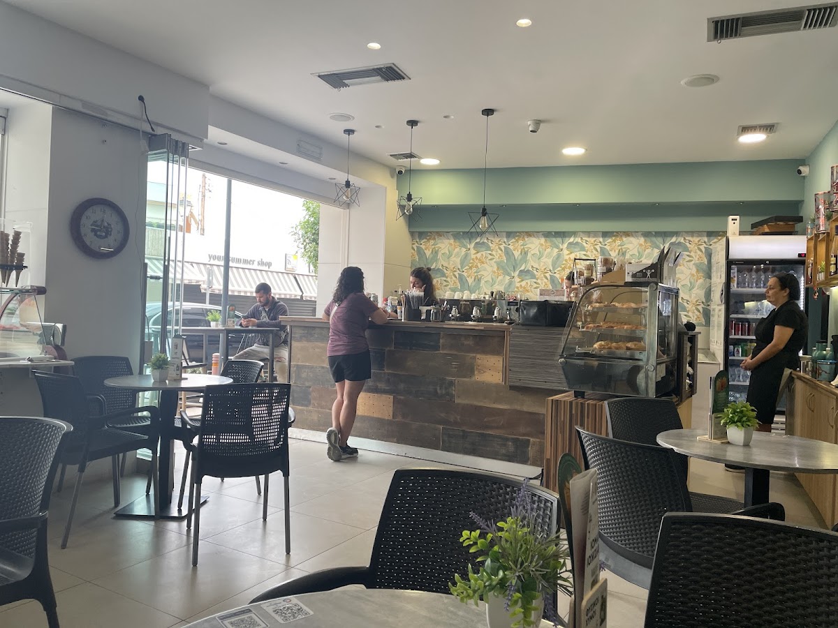 Kosta Kosta Cafe Malia