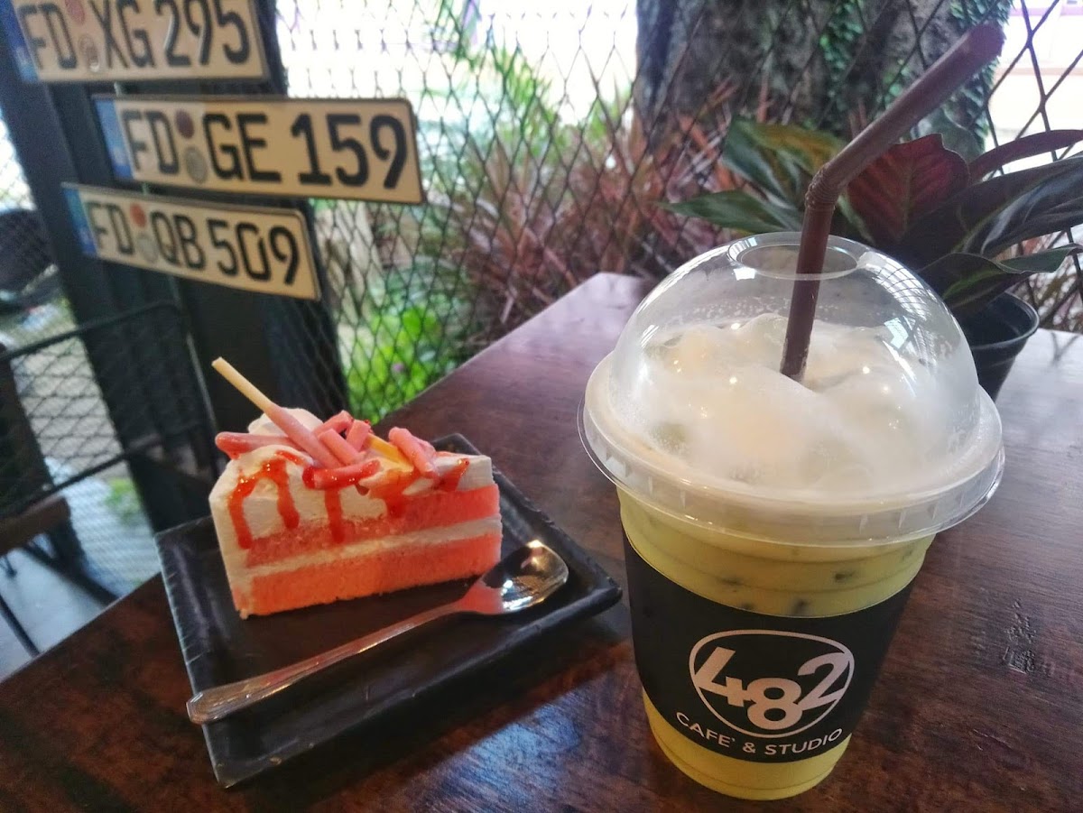 482 Café & Studio - 3