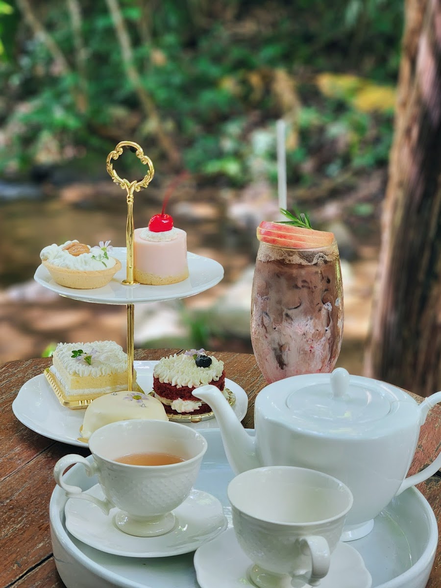 Claai Cafe' & Eatery - 8