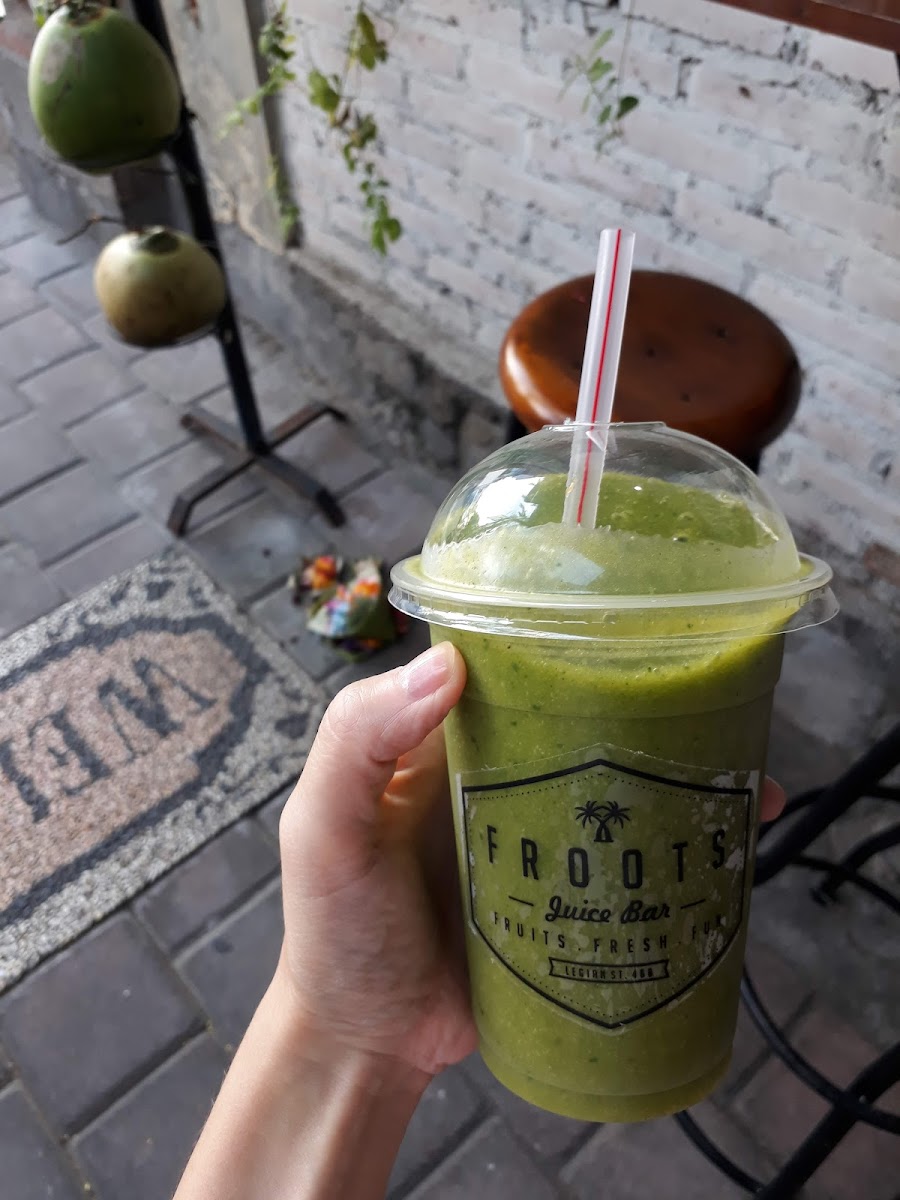 Froots Juice Bar - 5