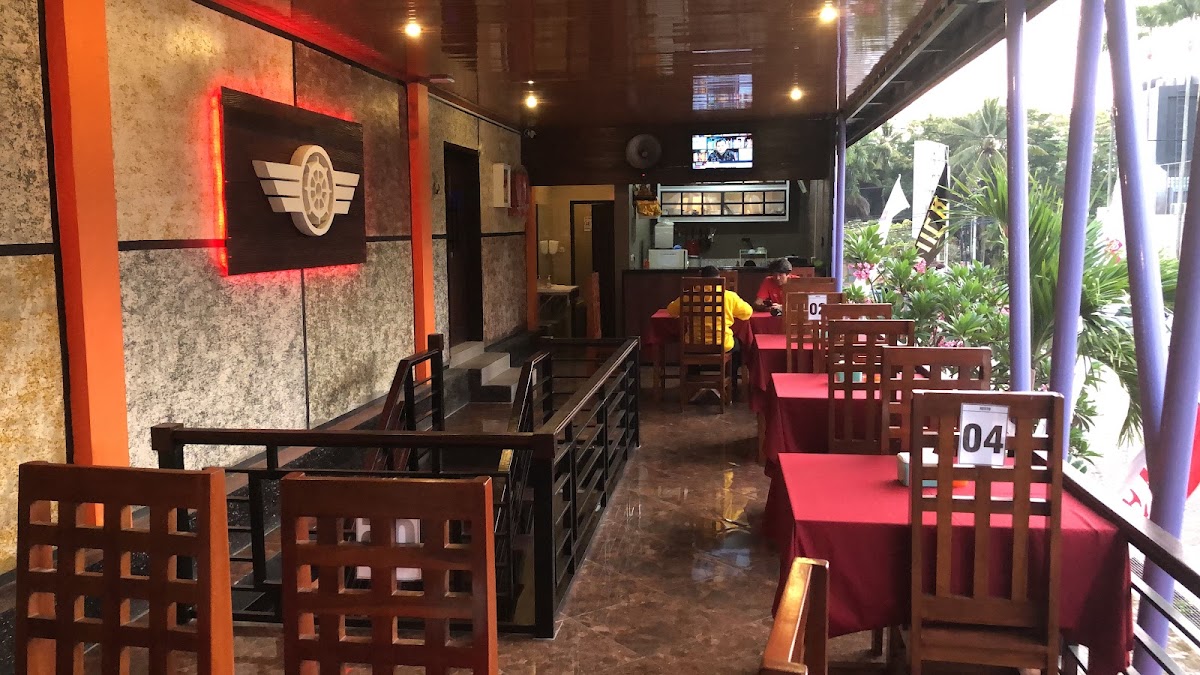 Bahari Cafe & Karaoke - 4