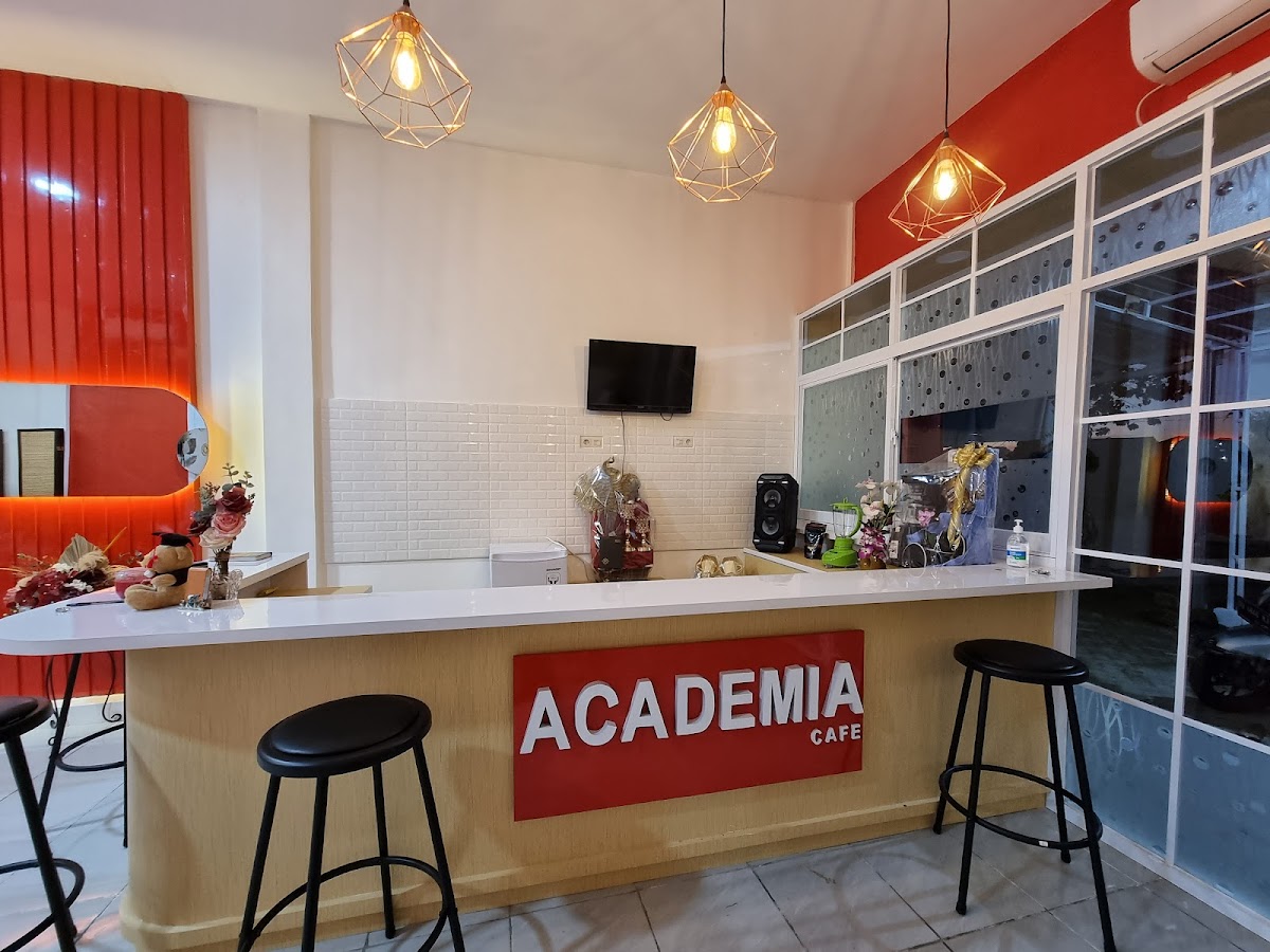 Academia Cafe