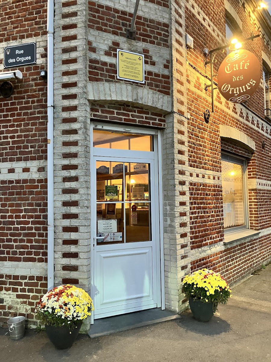 Le Café Des Orgues
