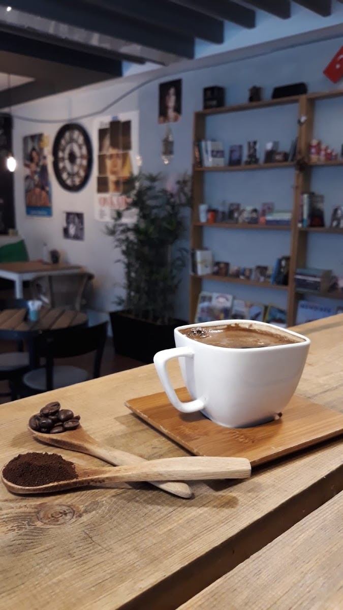 TROIA Coffee & Bakery - 8