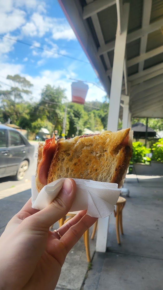 Storehouse Sassafras - 8