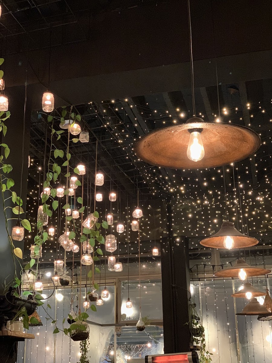 Half & Half Café - 4