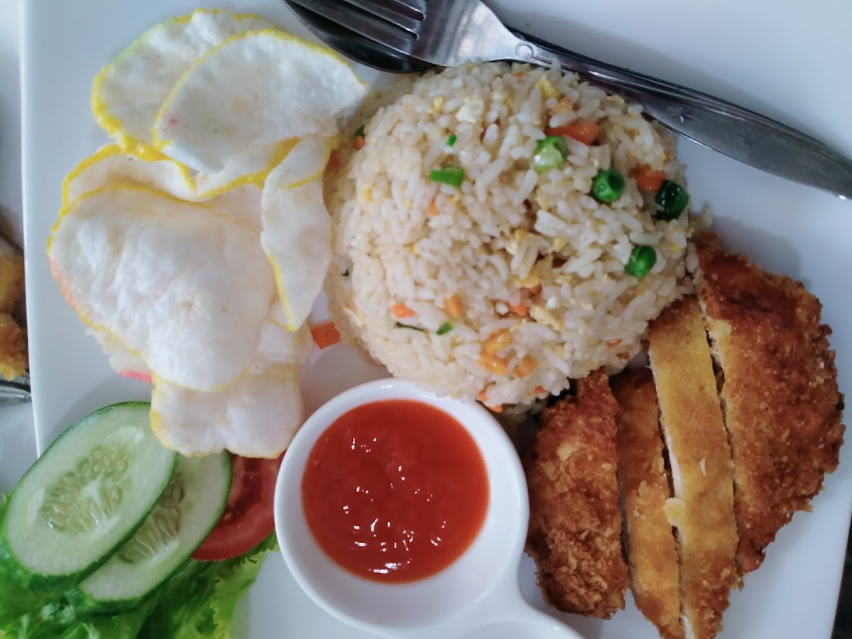 High Cube Cafe & Resto - 3