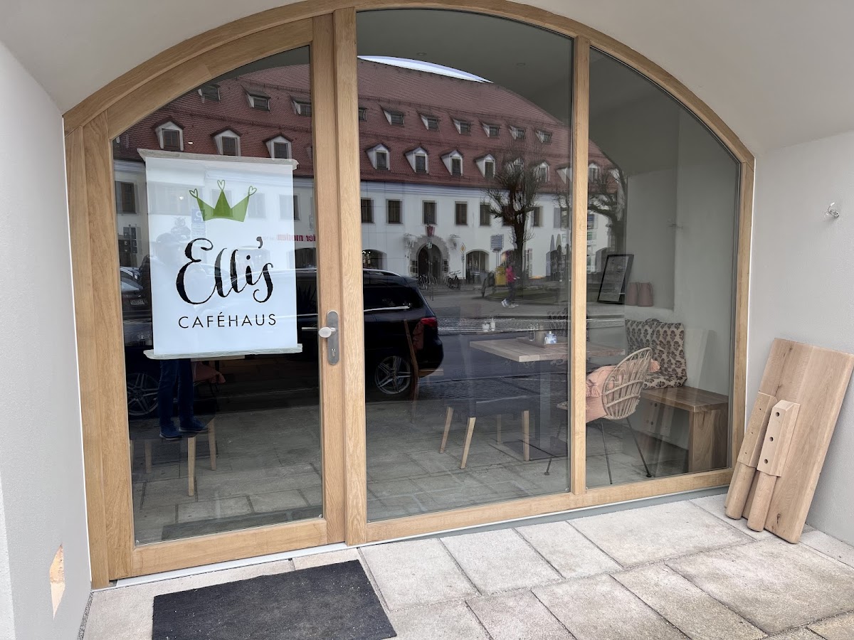 Ellis Cafehaus