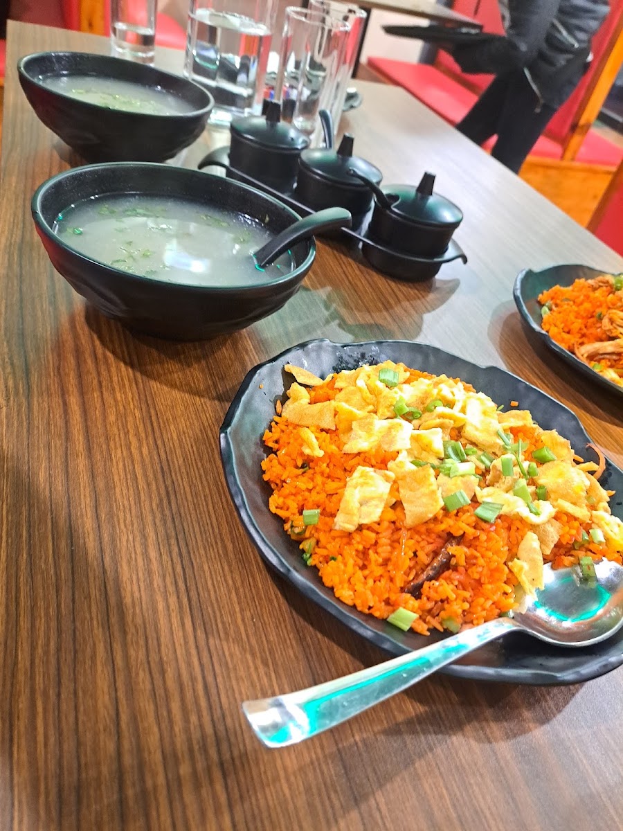 Effie's music cafe - 5