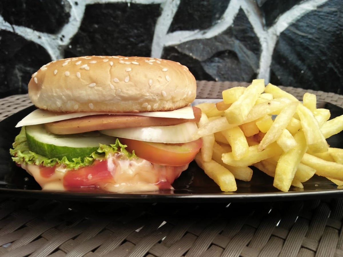 Kevin Burger & Snack - 5