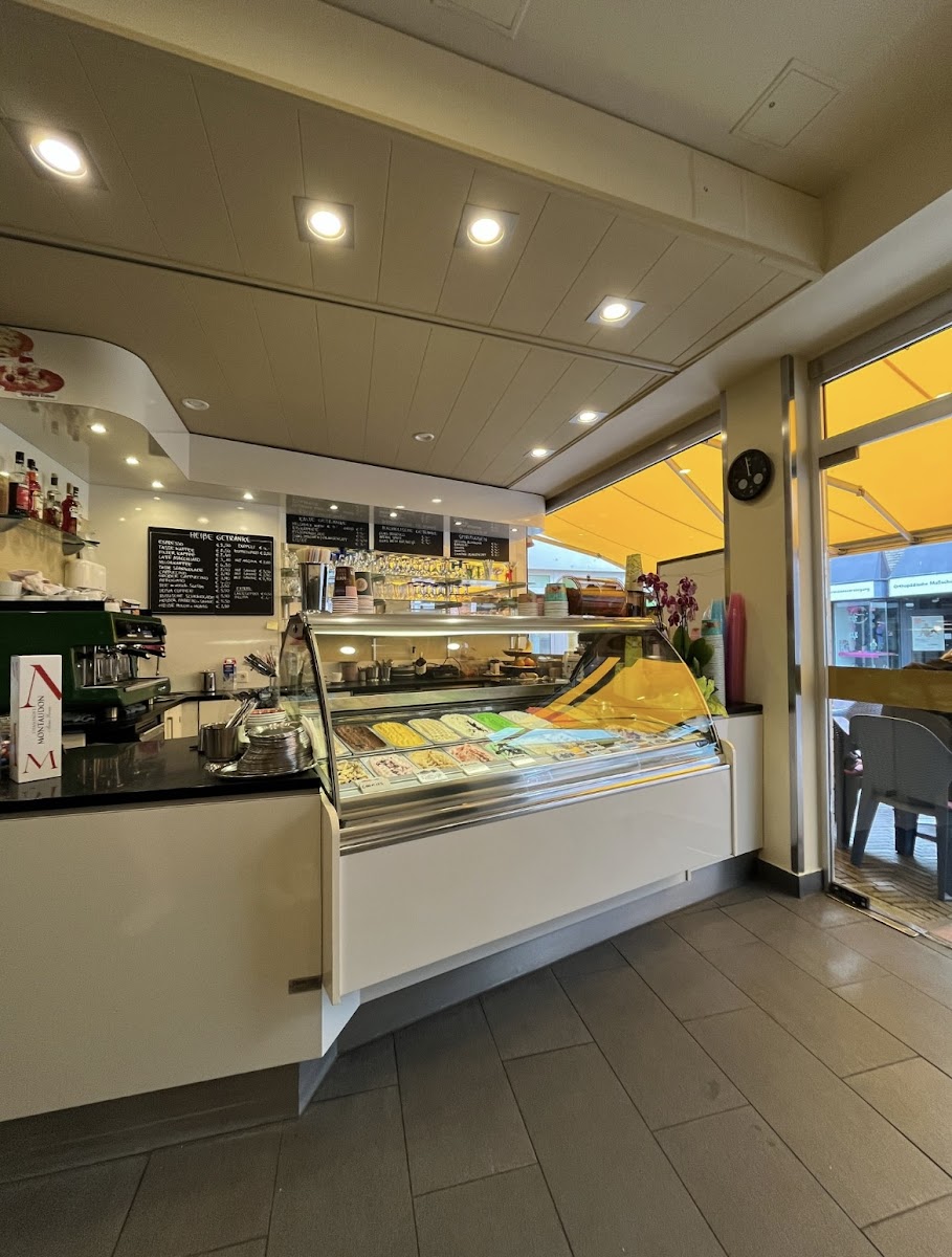 Eiscafé Ambiente - 7