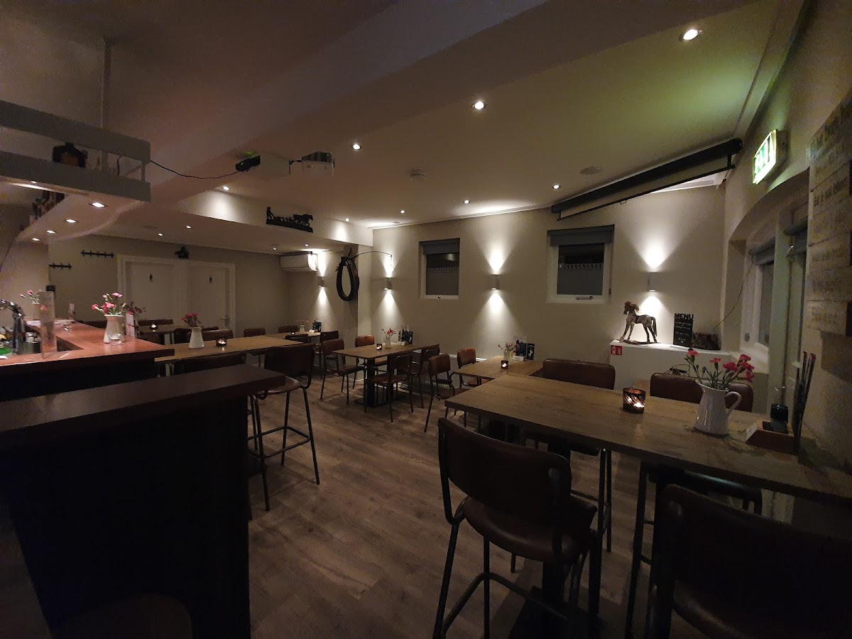 Cafetaria 't Zwarte Paard