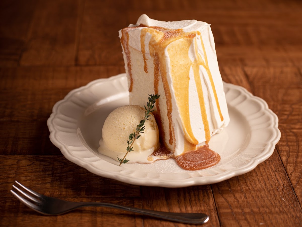 Mother Moon Cafe Kobe International House - 8