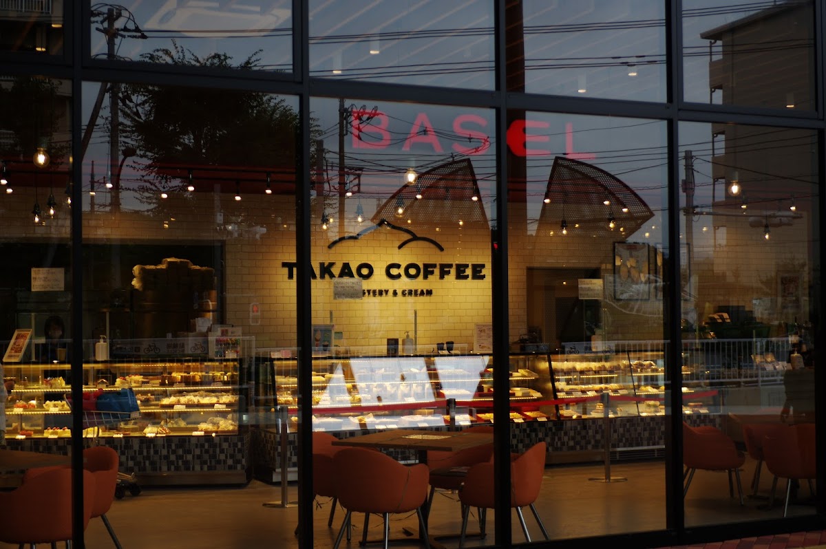 BASEL×TAKAO COFFEEコピオ長房店