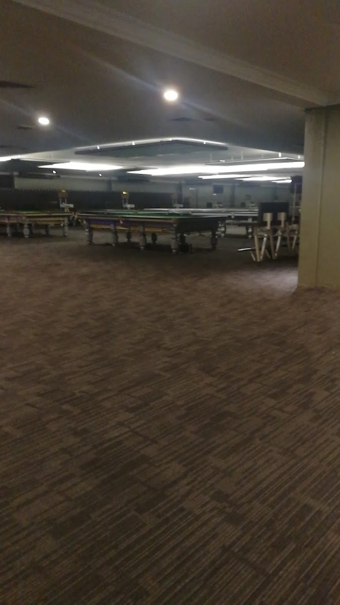 Z3 Snooker Centre & Cafe - 2
