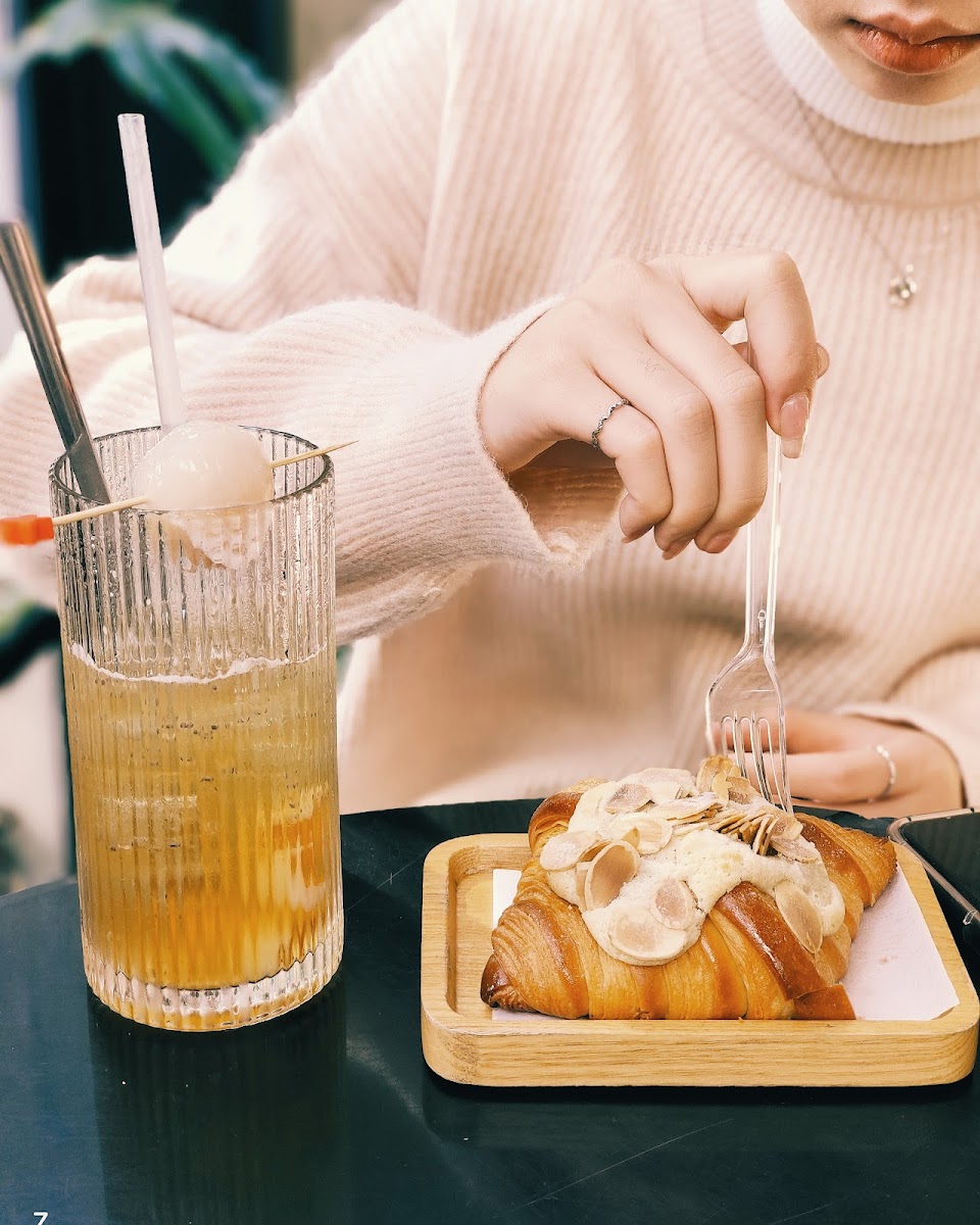 THE QUAO Coffee & More - 5