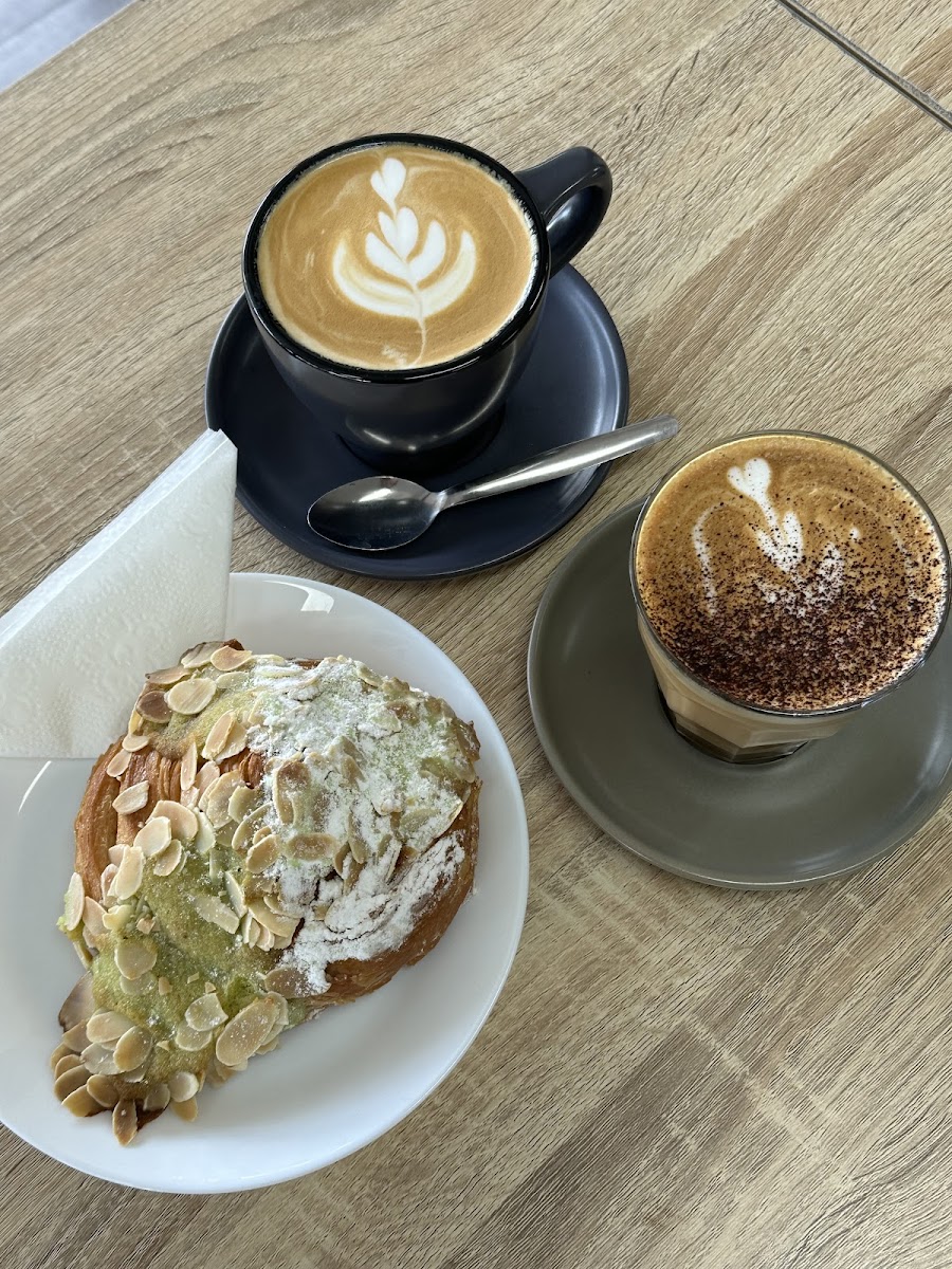 June's cafe Rochedale South - 9