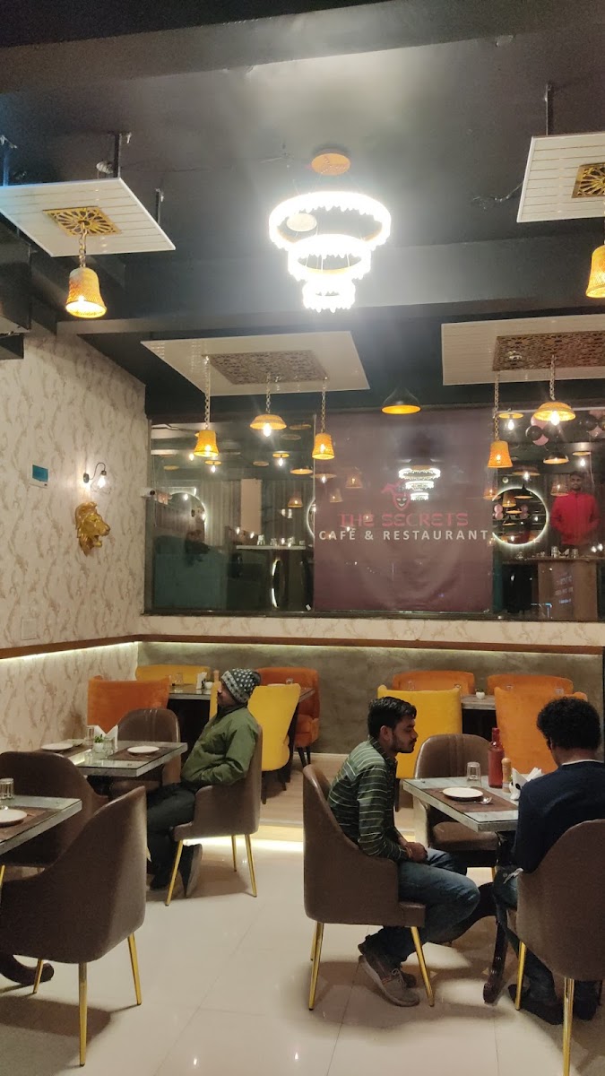 The secret cafe and restaurant