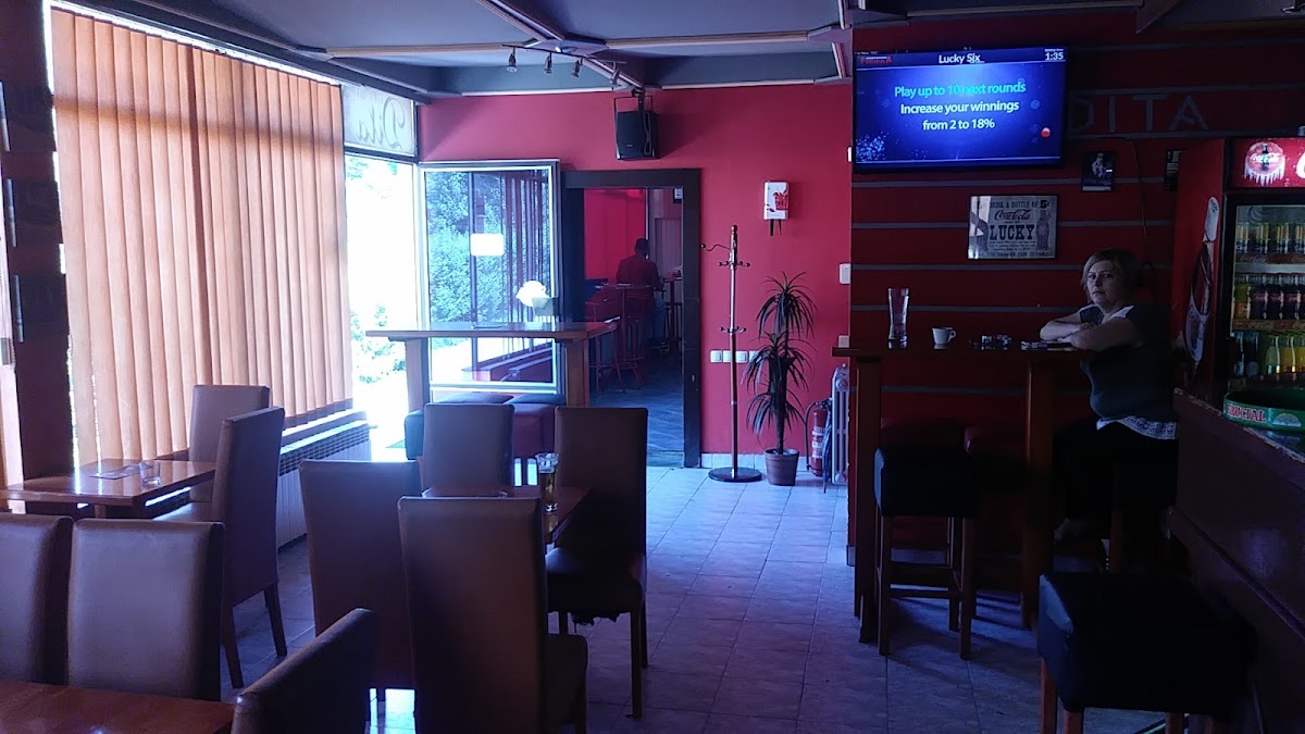 Cafe Bar Dita - 9
