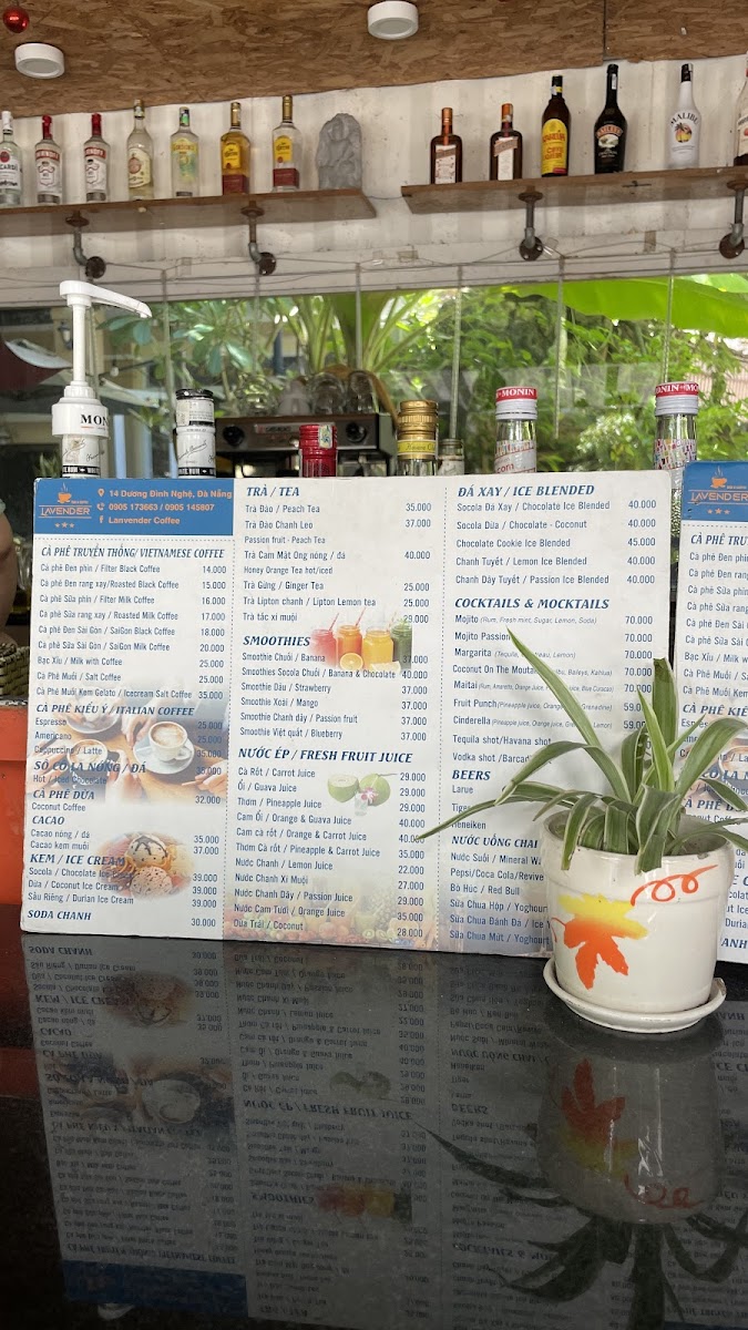 Lavender Coffee & Bar - 8