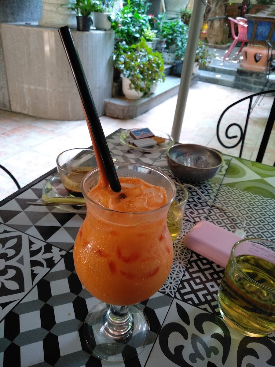 Lavender Coffee & Bar - 5