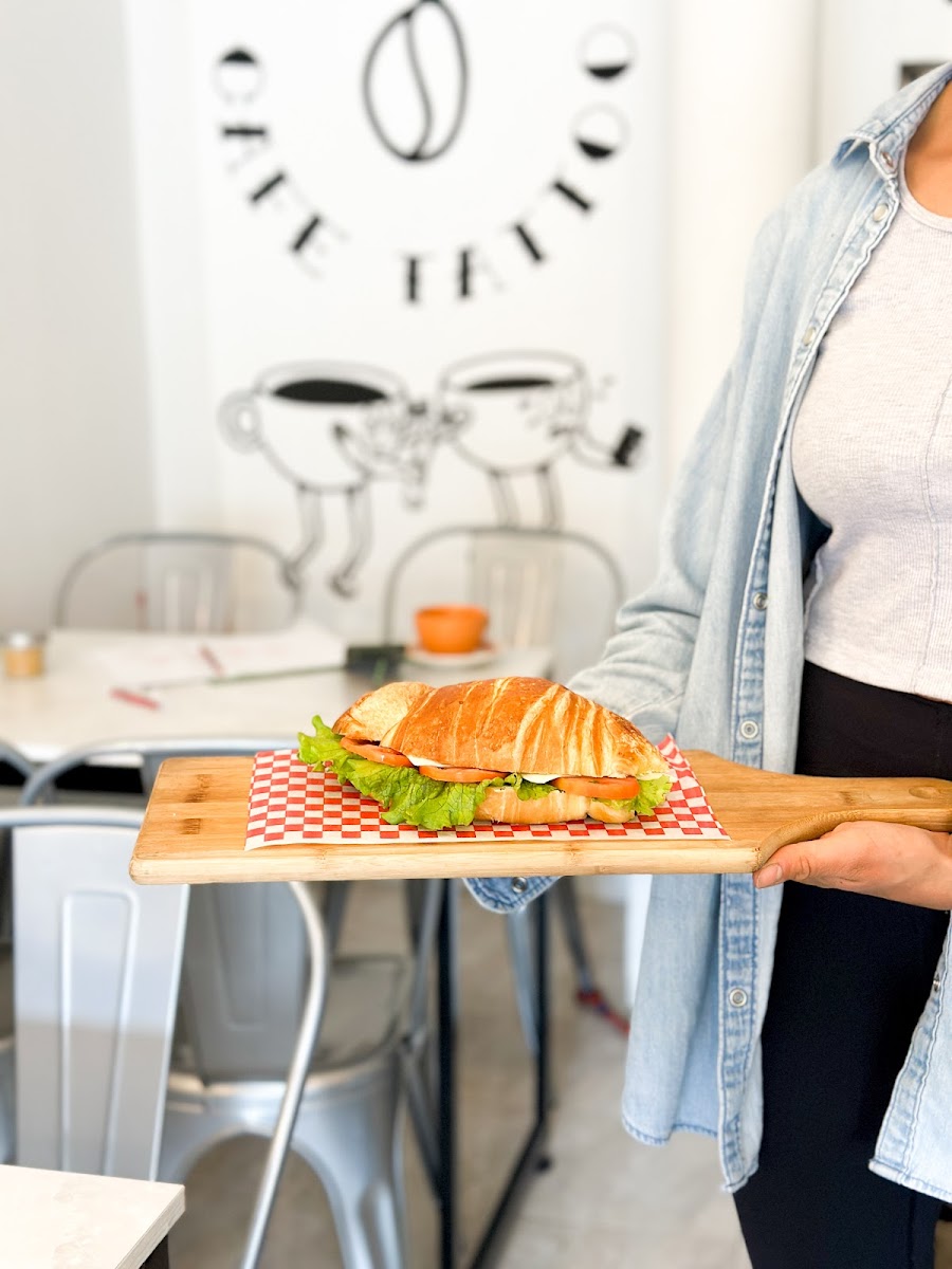 BUNKER CAFE TATTOO - 2