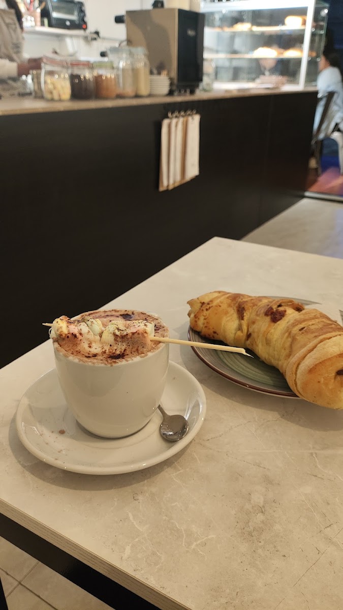 BUNKER CAFE TATTOO - 5