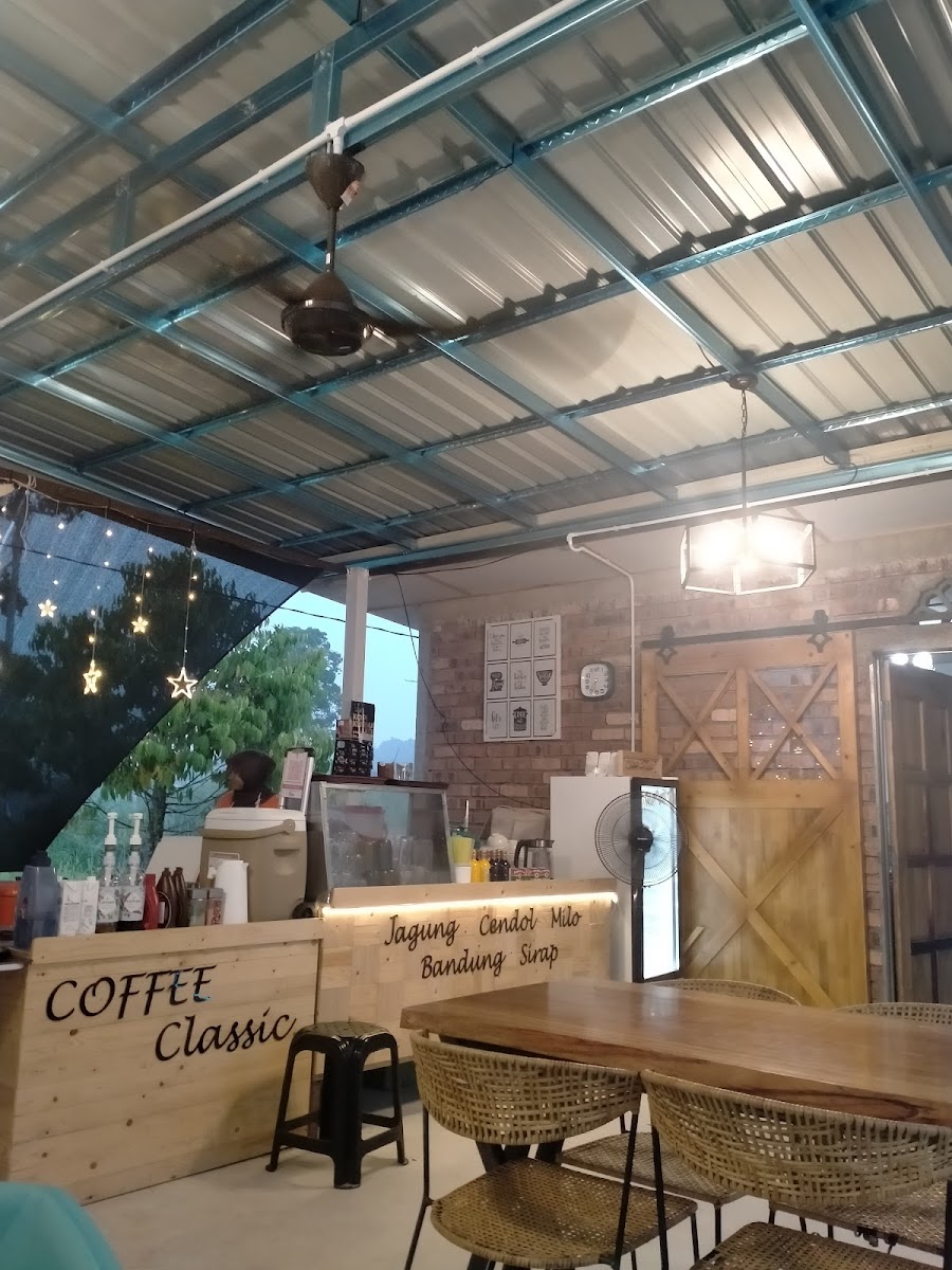 GULE Farmhouse Cafe